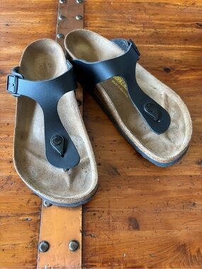 Birkenstock Gizeh Thong Black Sandal, Suede Footbed, Birko-Flor, Vegan, Fall, 39
